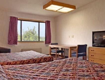 Travelodge Indianapolis Castleton 客房 照片