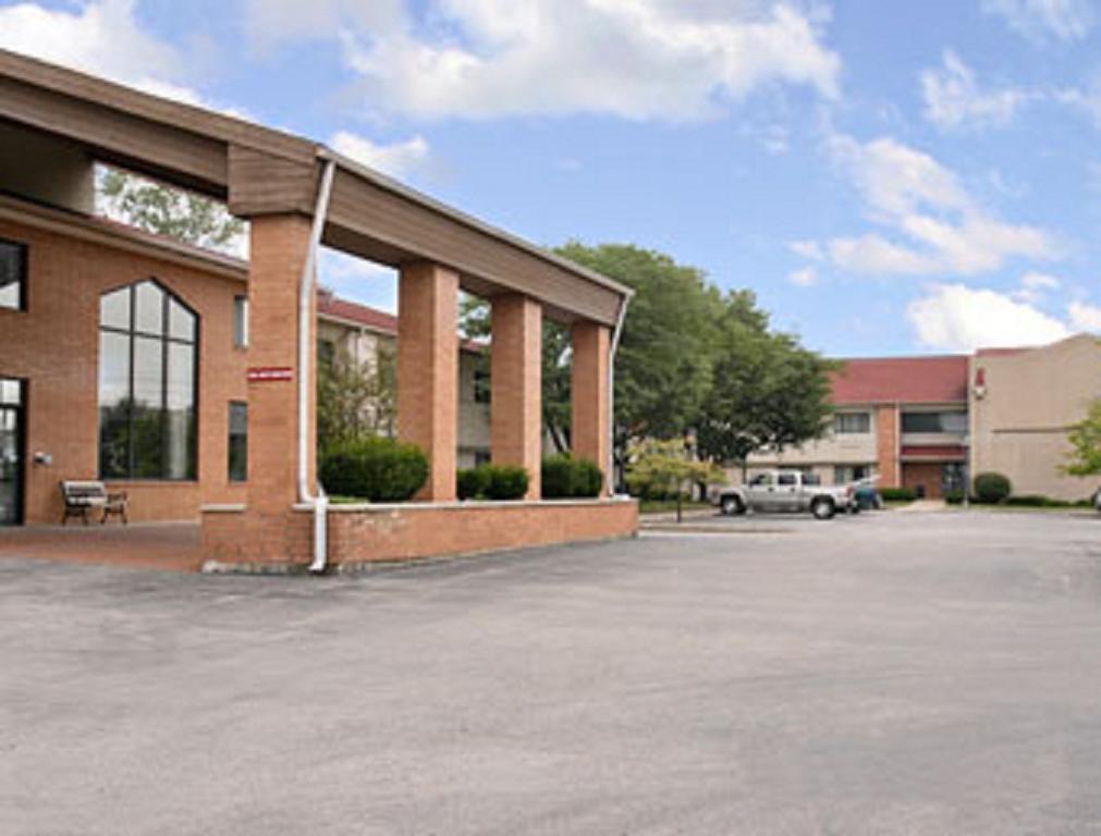 Travelodge Indianapolis Castleton 外观 照片