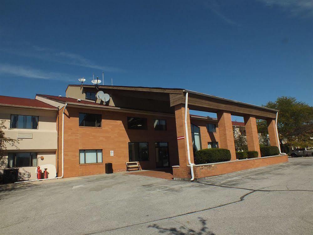 Travelodge Indianapolis Castleton 外观 照片